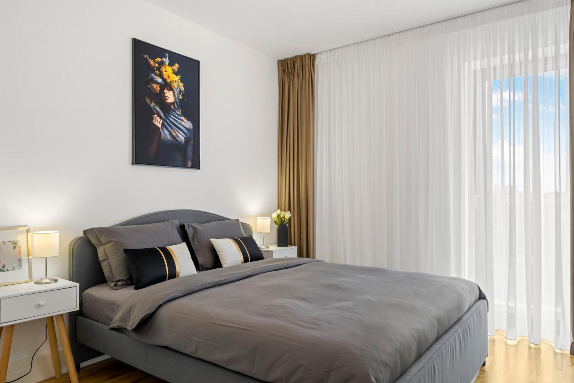 The Address Bucharest Apartment Exterior photo